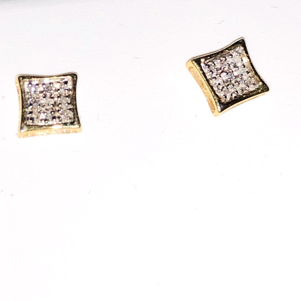 Real diamond square earring NOT CZ 1/6ct best gift